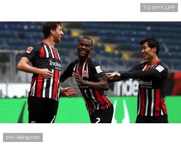 弗赖堡中卫组合面临考验，防守体系需要更多协同保护